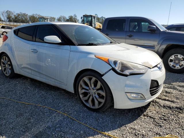  HYUNDAI VELOSTER 2013 Белы