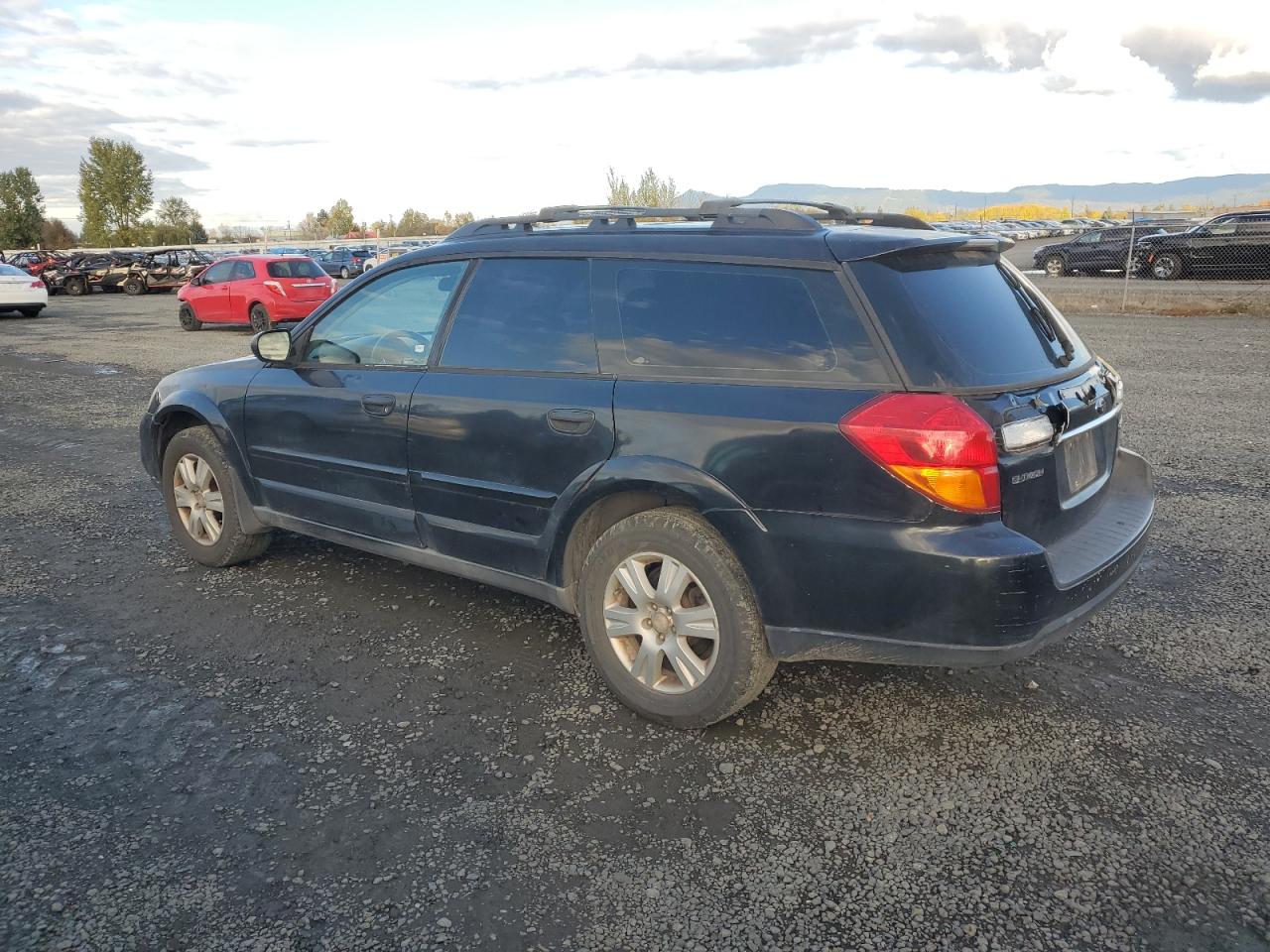 2005 Subaru Legacy - Image 2