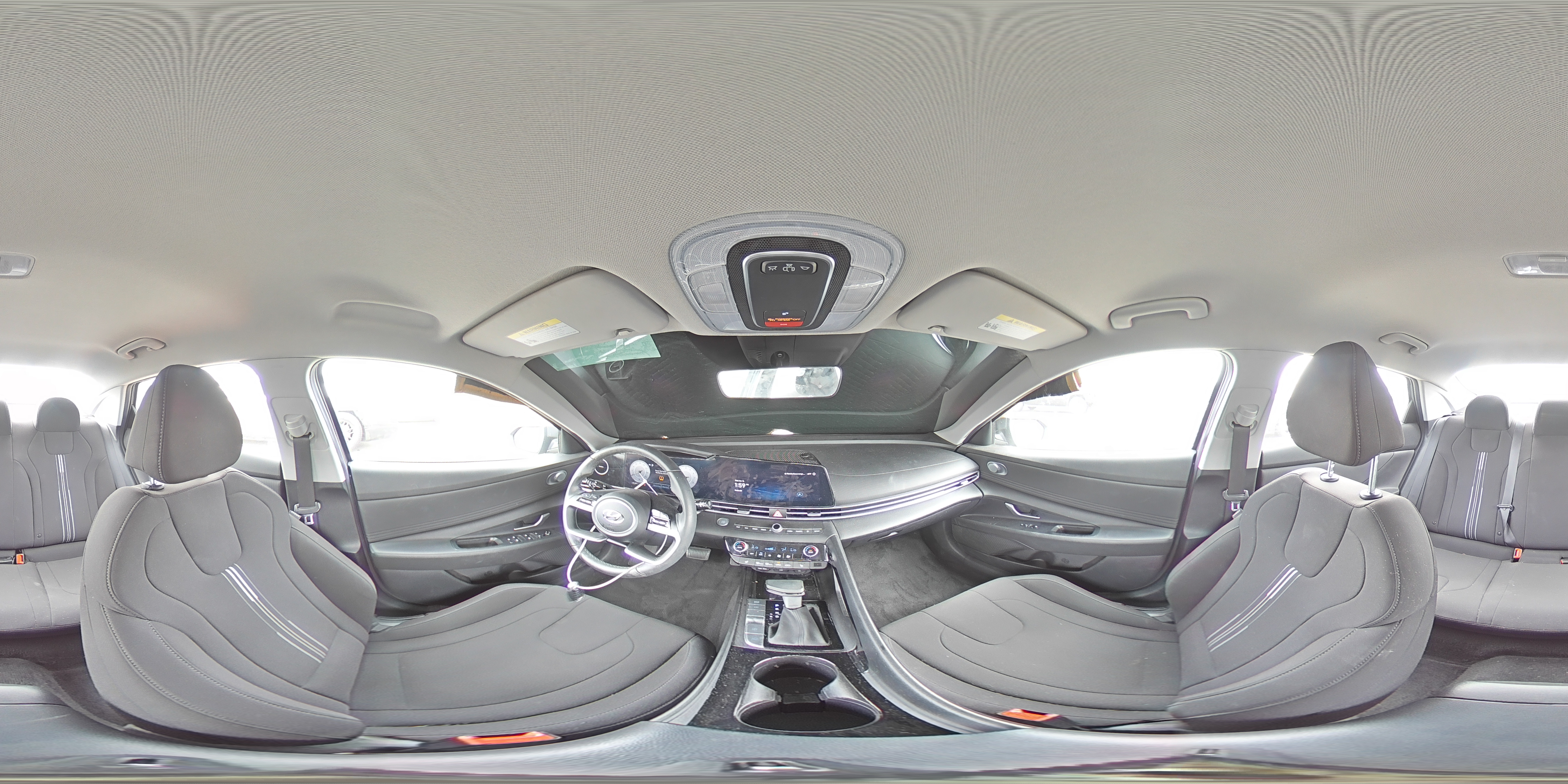 2023 Hyundai Elantra - Image 13