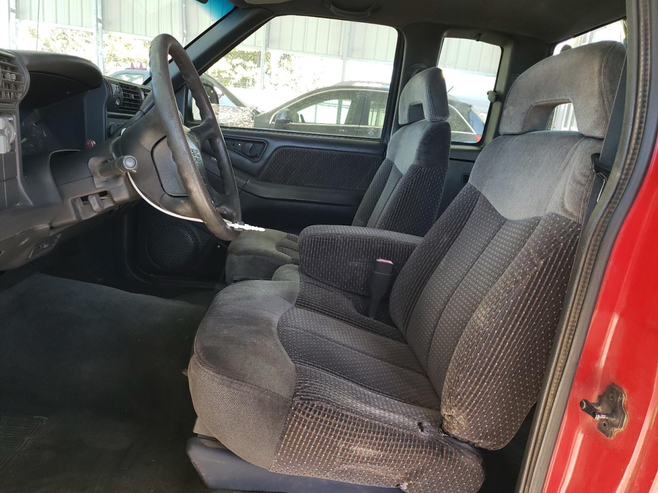 1996 GMC Sonoma - Image 7