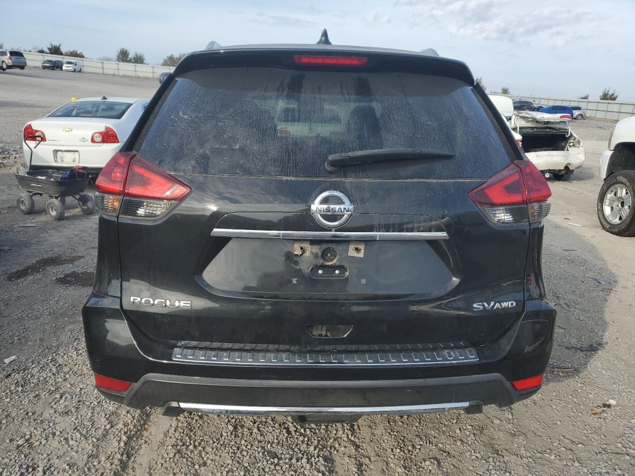 2018 Nissan Rogue S VIN: KNMAT2MV8JP538208 Lot: 77942204