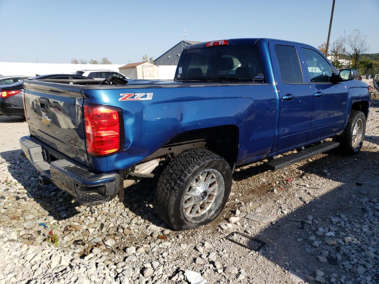 2017 Chevrolet Silverado K1500 Lt VIN: 1GCVKREC8HZ151196 Lot: 74955674