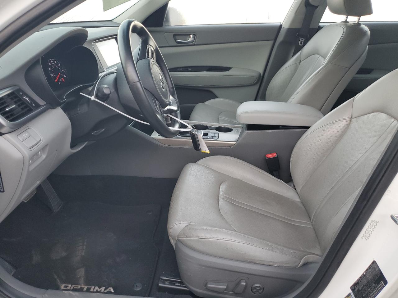 2017 Kia Optima - Image 7