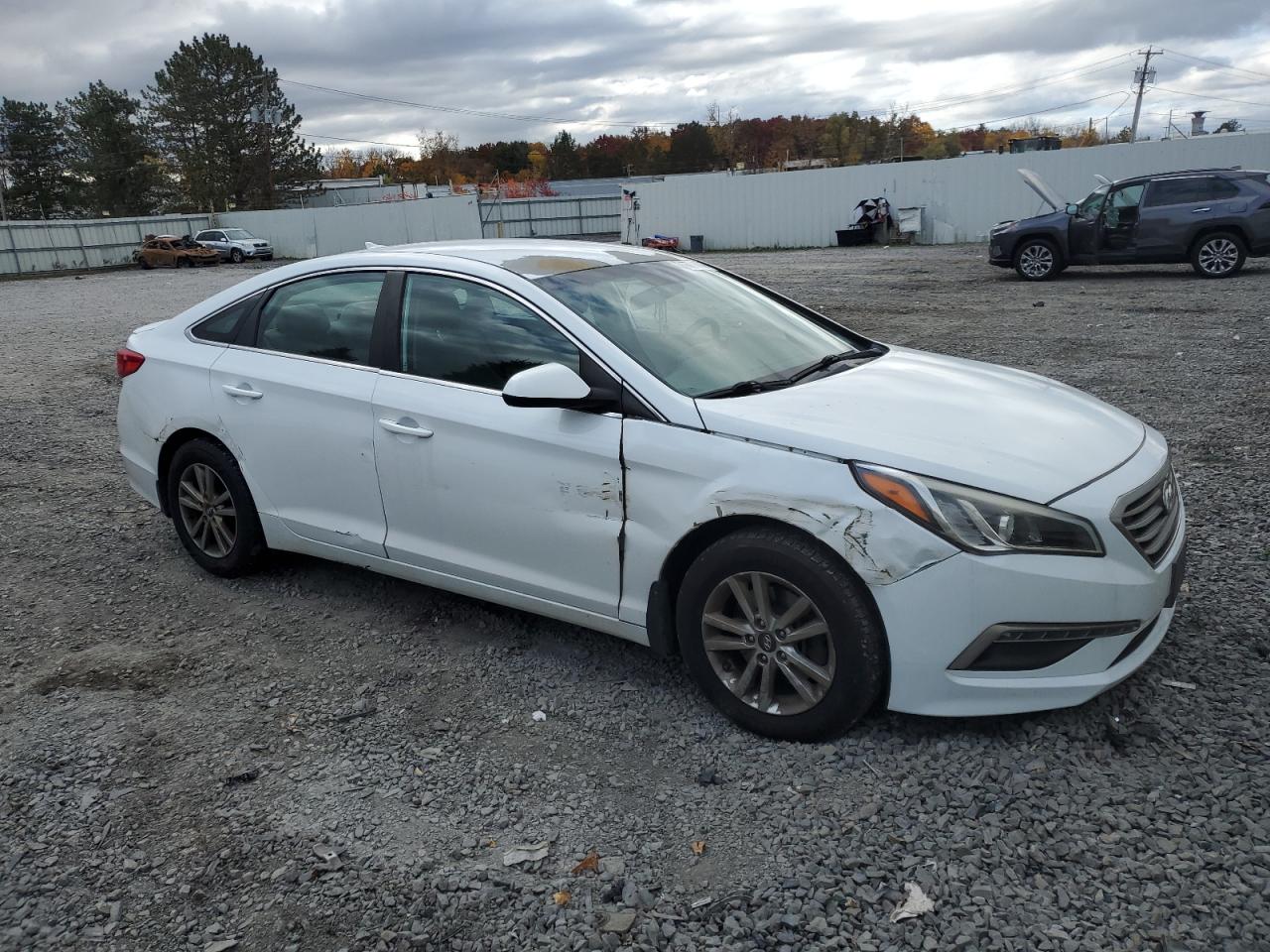 VIN 5NPE24AF7FH146112 2015 HYUNDAI SONATA no.4