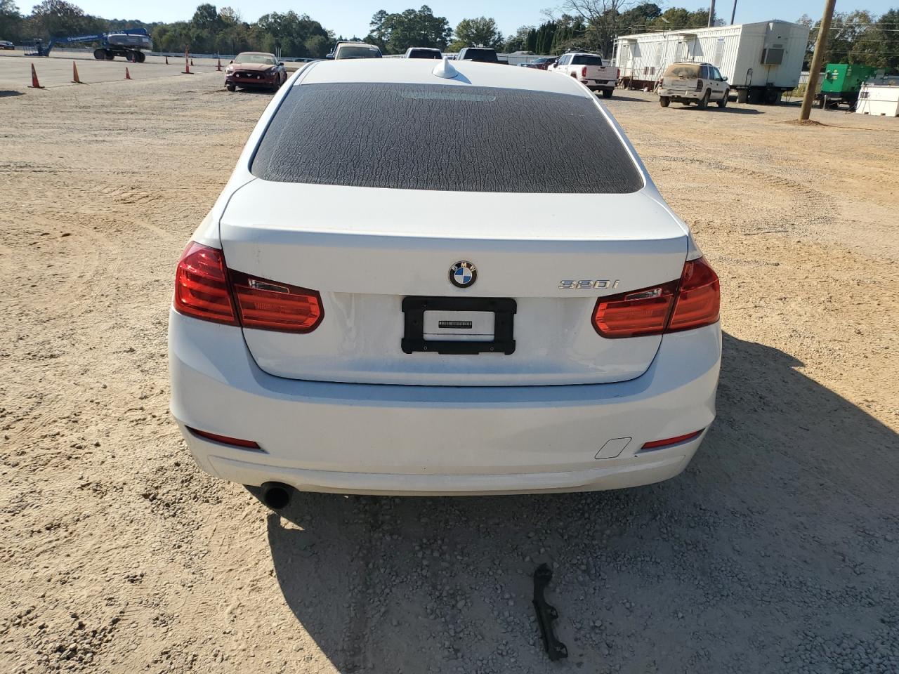 2015 BMW 320 I VIN: WBA3B1G55FNT03590 Lot: 77436934