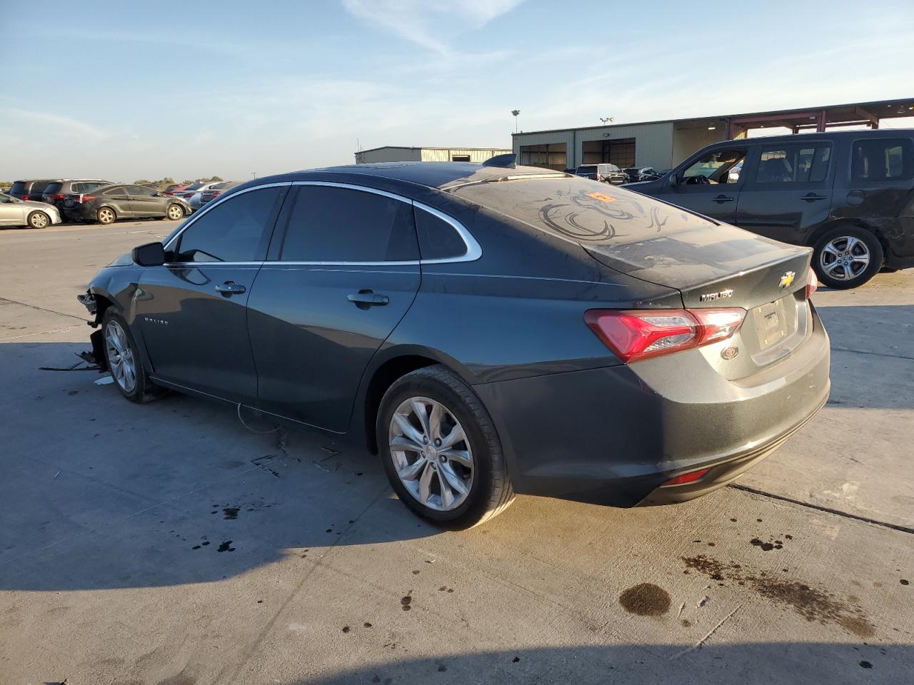 2019 Chevrolet Malibu - Image 2