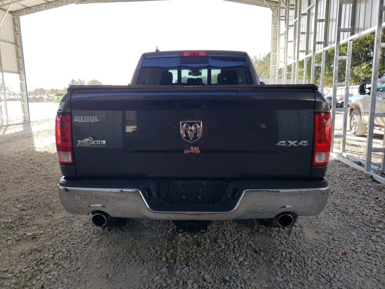 1C6RR7GT0FS502209 2015 Ram 1500 Slt