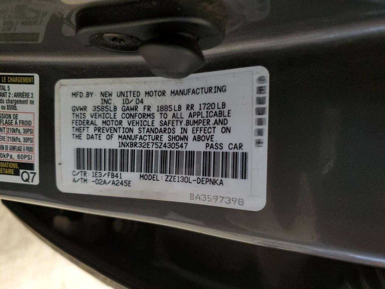 2005 Toyota Corolla - Image 12