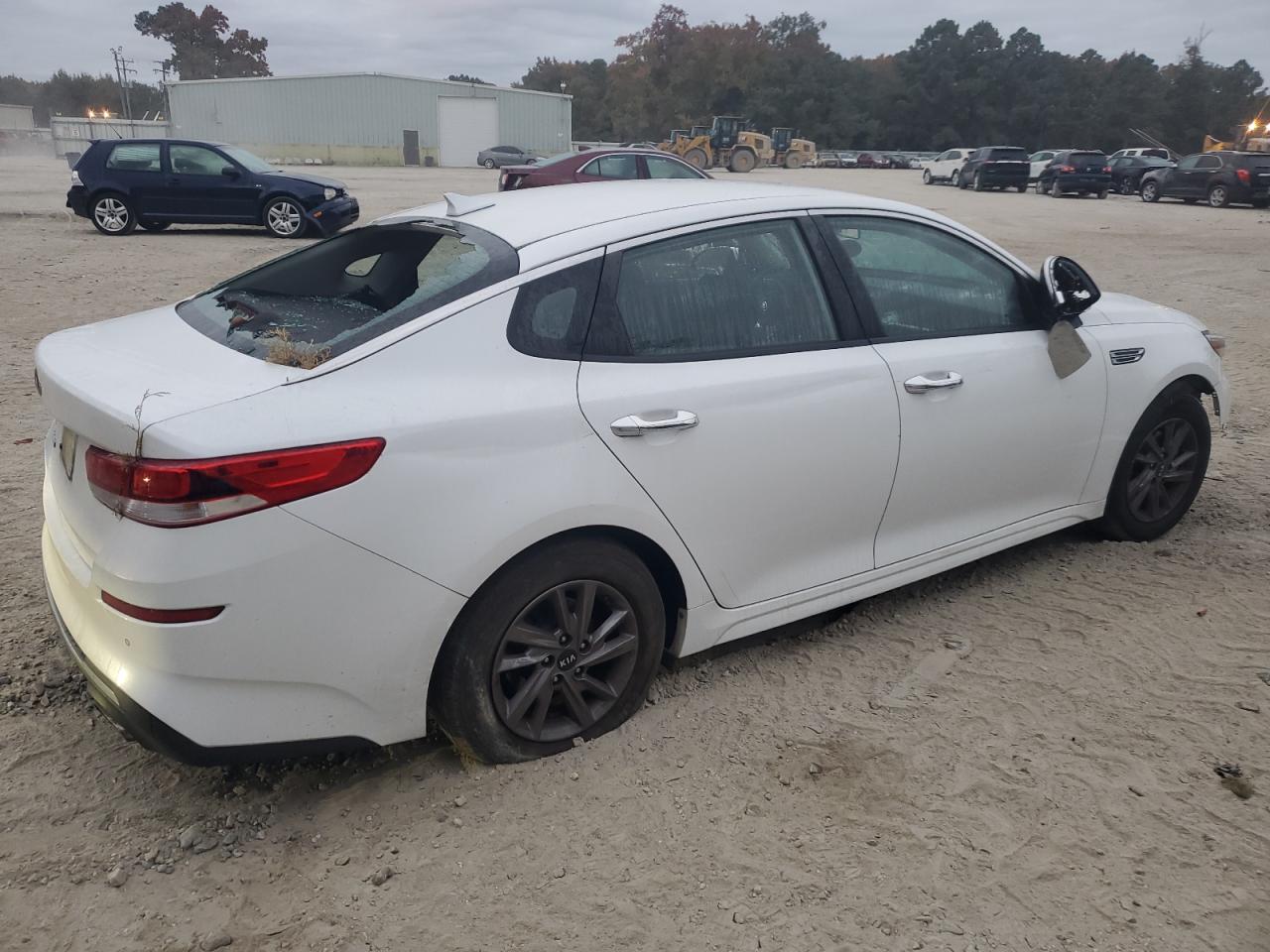 2020 Kia Optima - Image 3