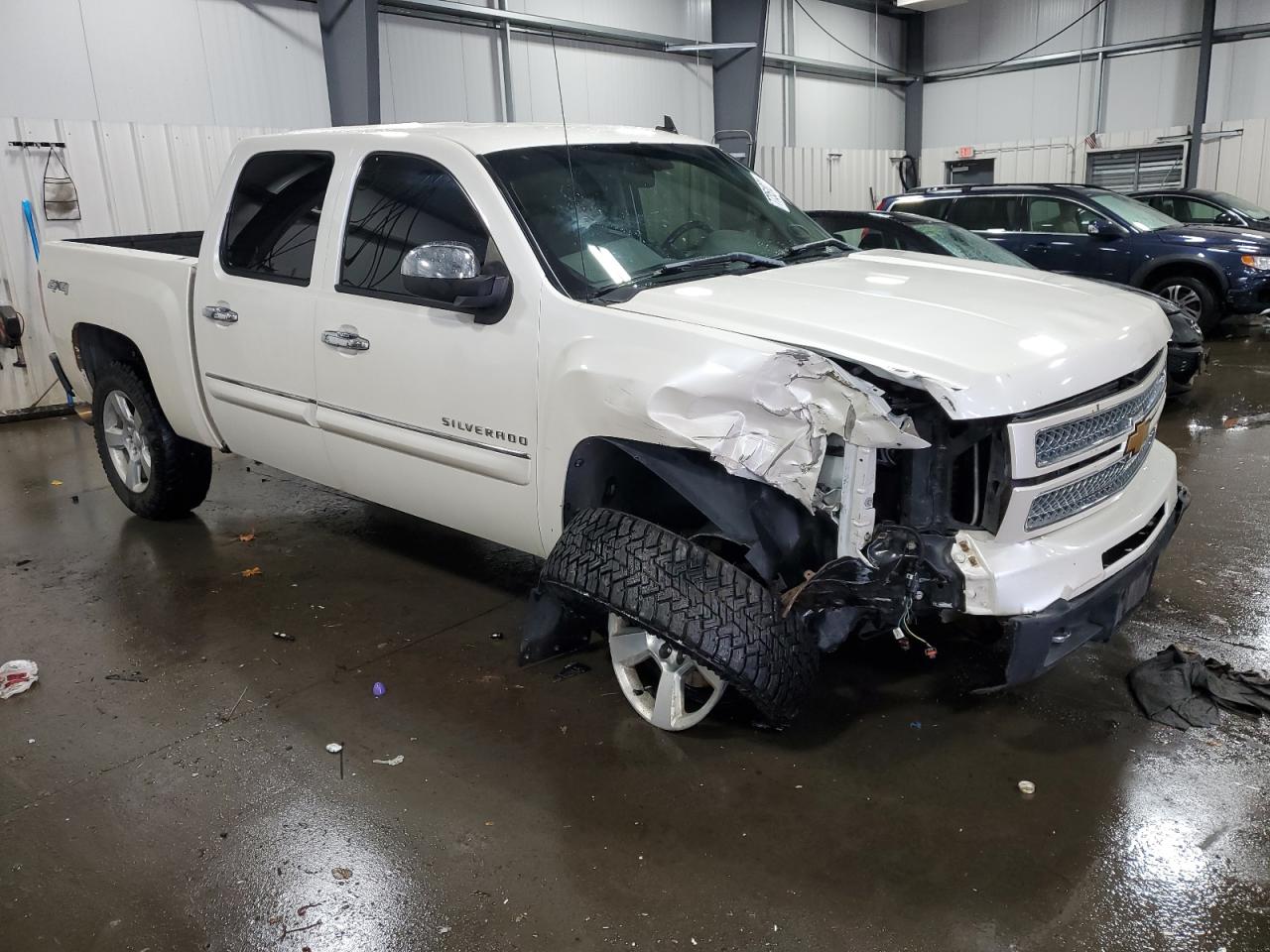 2012 Chevrolet Silverado - Image 4