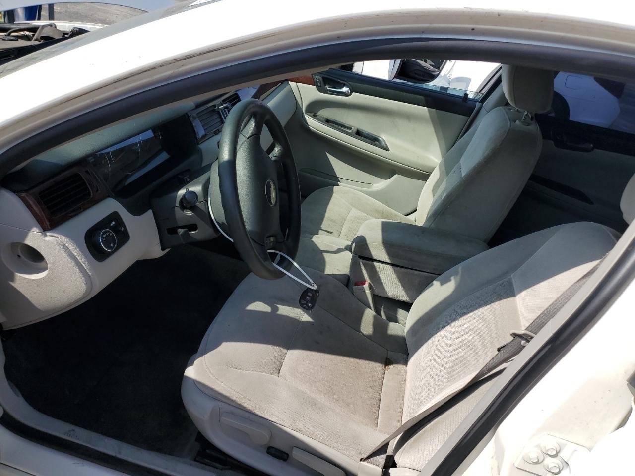 2008 Chevrolet Impala - Image 7
