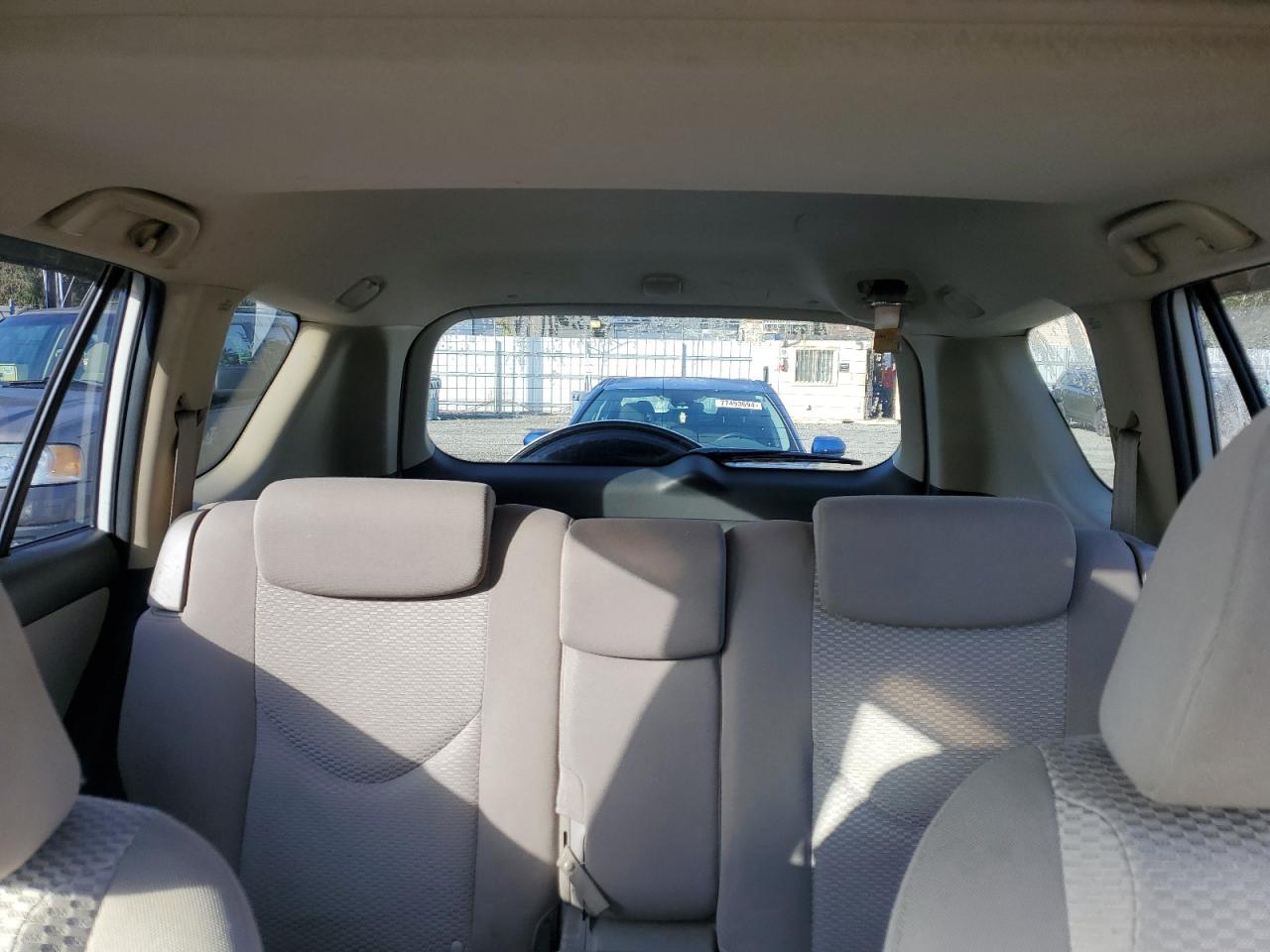 2007 Toyota Rav4 Limited VIN: JTMBD31V575093541 Lot: 77140134