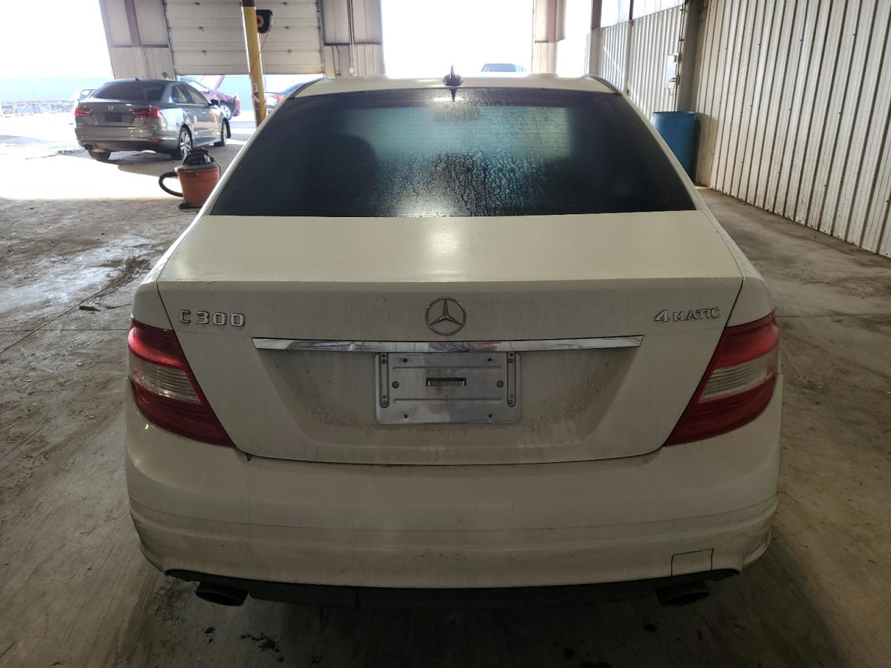 2008 Mercedes-Benz C 300 4Matic VIN: WDDGF81X48F072745 Lot: 77810254