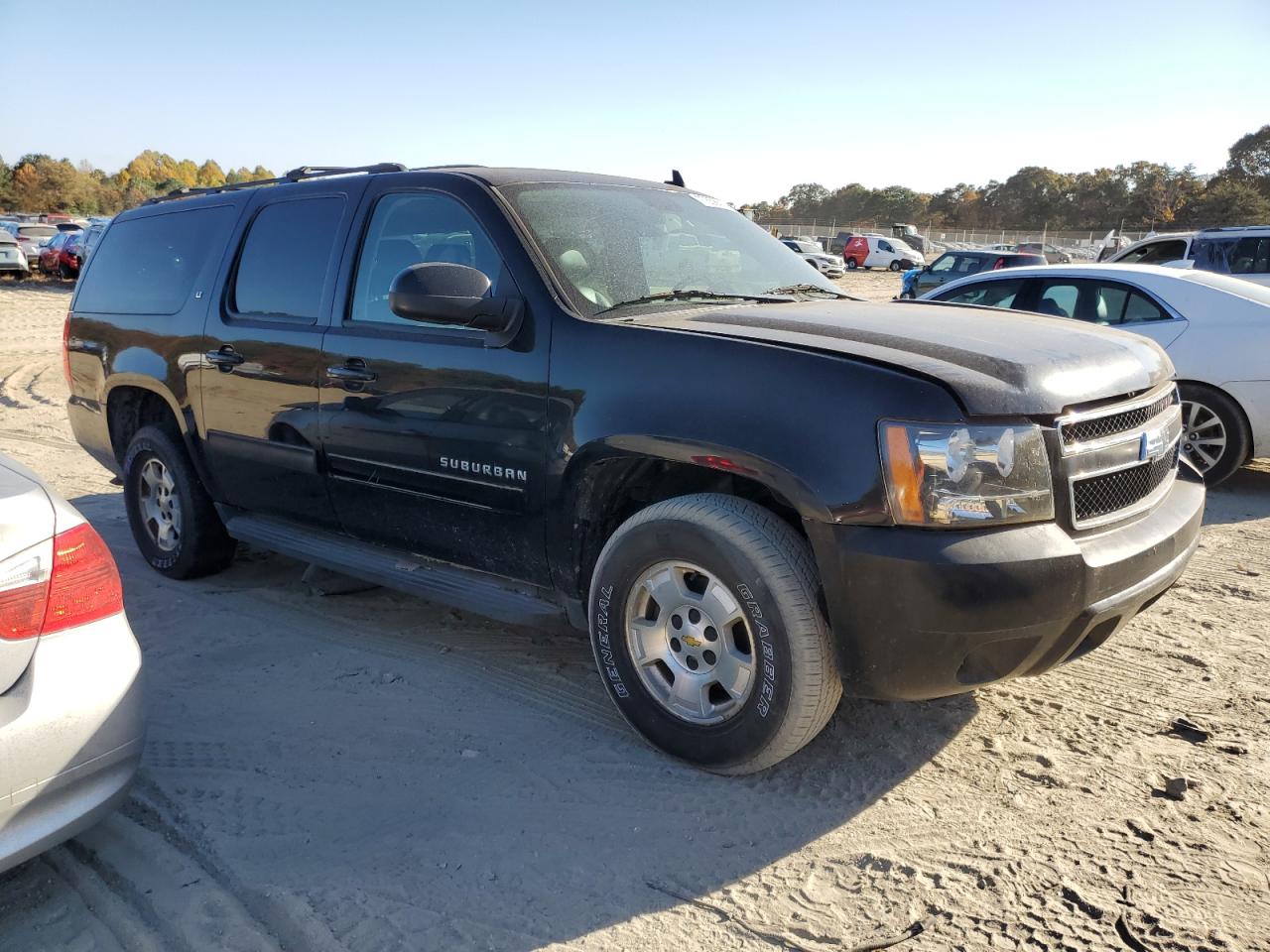 2013 Chevrolet Suburban K1500 Lt VIN: 1GNSKJE78DR285229 Lot: 77658614