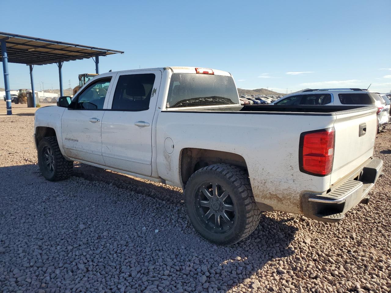 2016 Chevrolet Silverado - Image 2