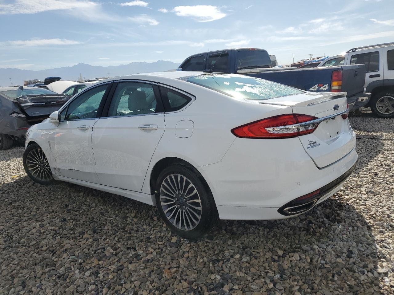 3FA6P0K93HR114626 2017 FORD FUSION - Image 2