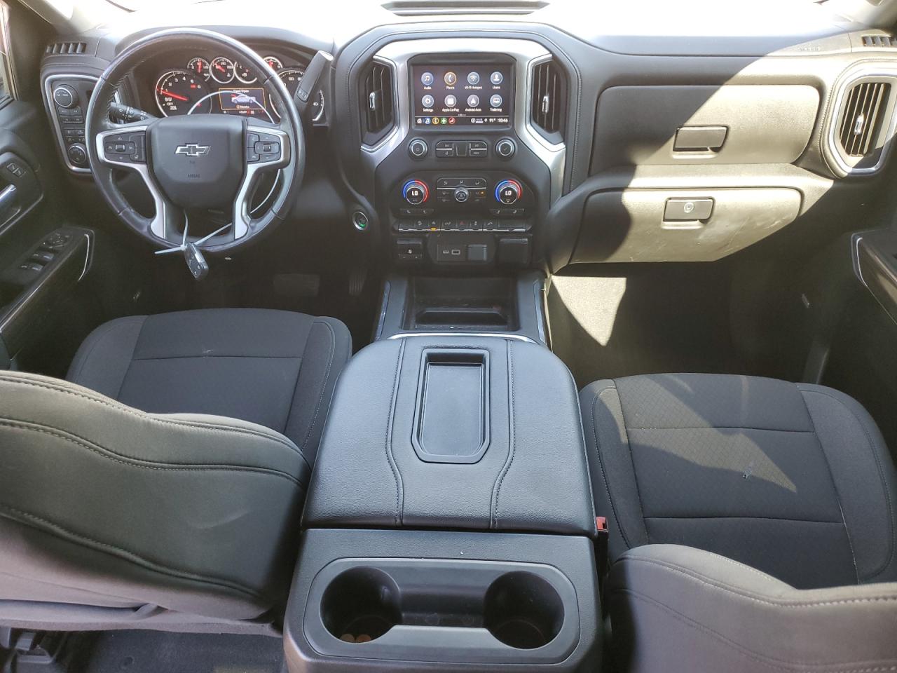 2021 Chevrolet Silverado - Image 8