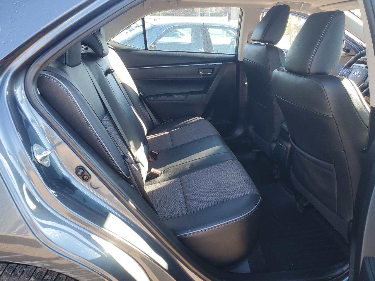 2016 Toyota Corolla - Image 10