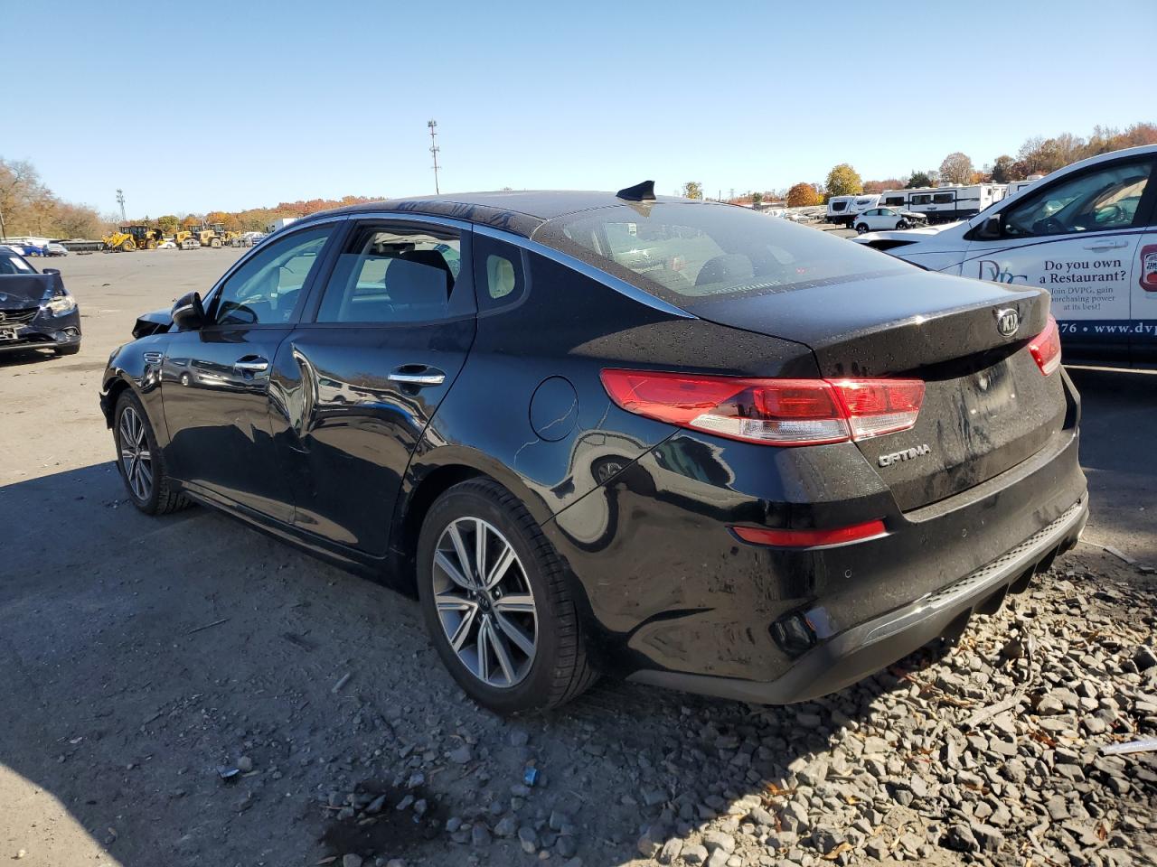2019 Kia Optima - Image 2