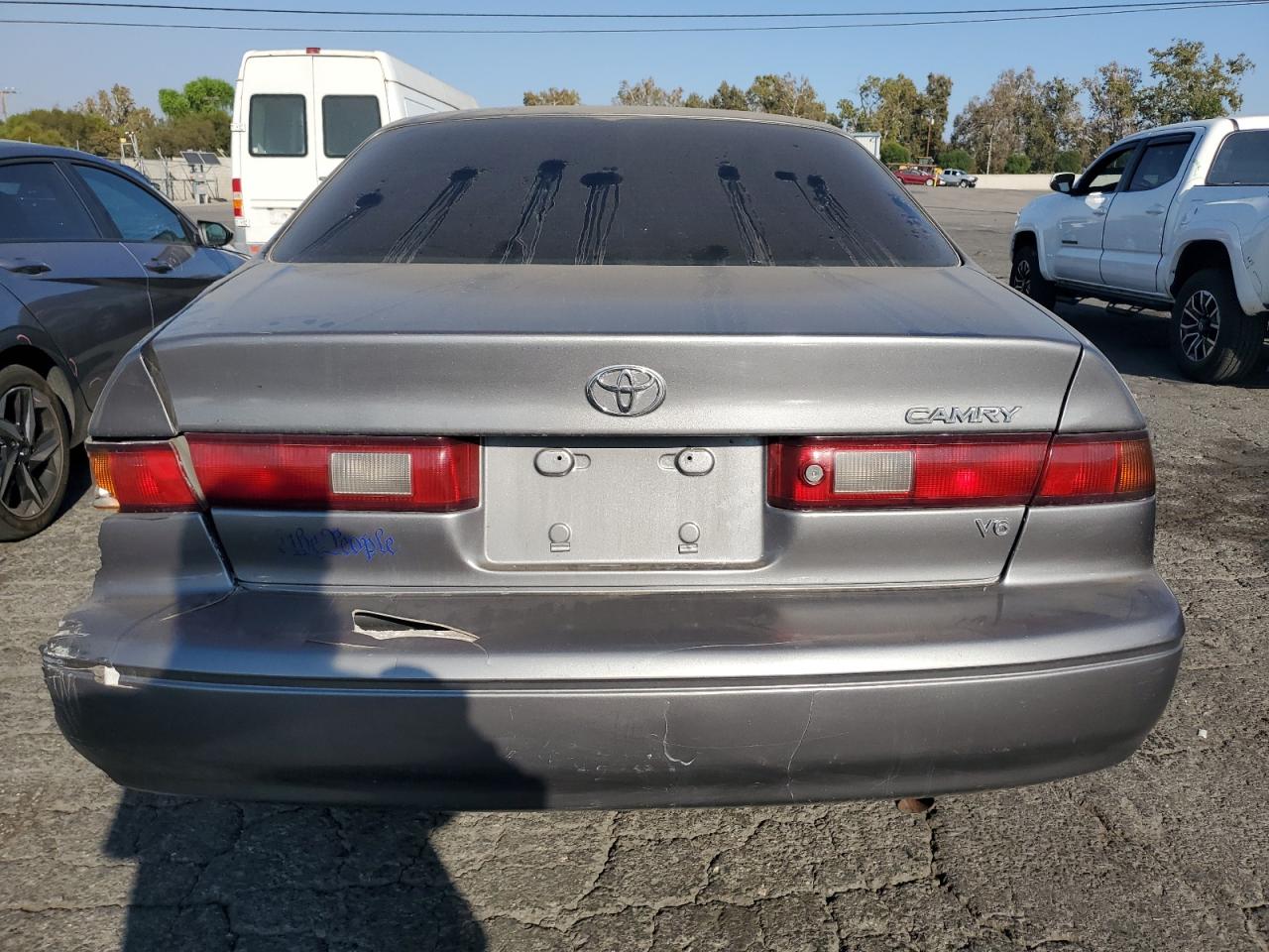 1999 Toyota Camry Le VIN: JT2BF22K6X0206623 Lot: 73535414