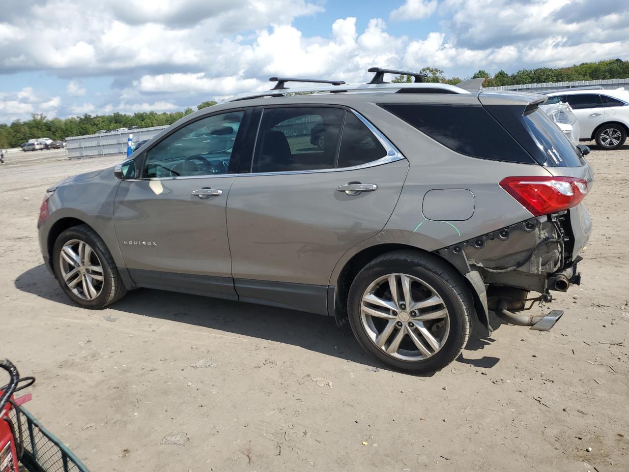 3GNAXWEX9JS532308 2018 CHEVROLET EQUINOX - Image 2