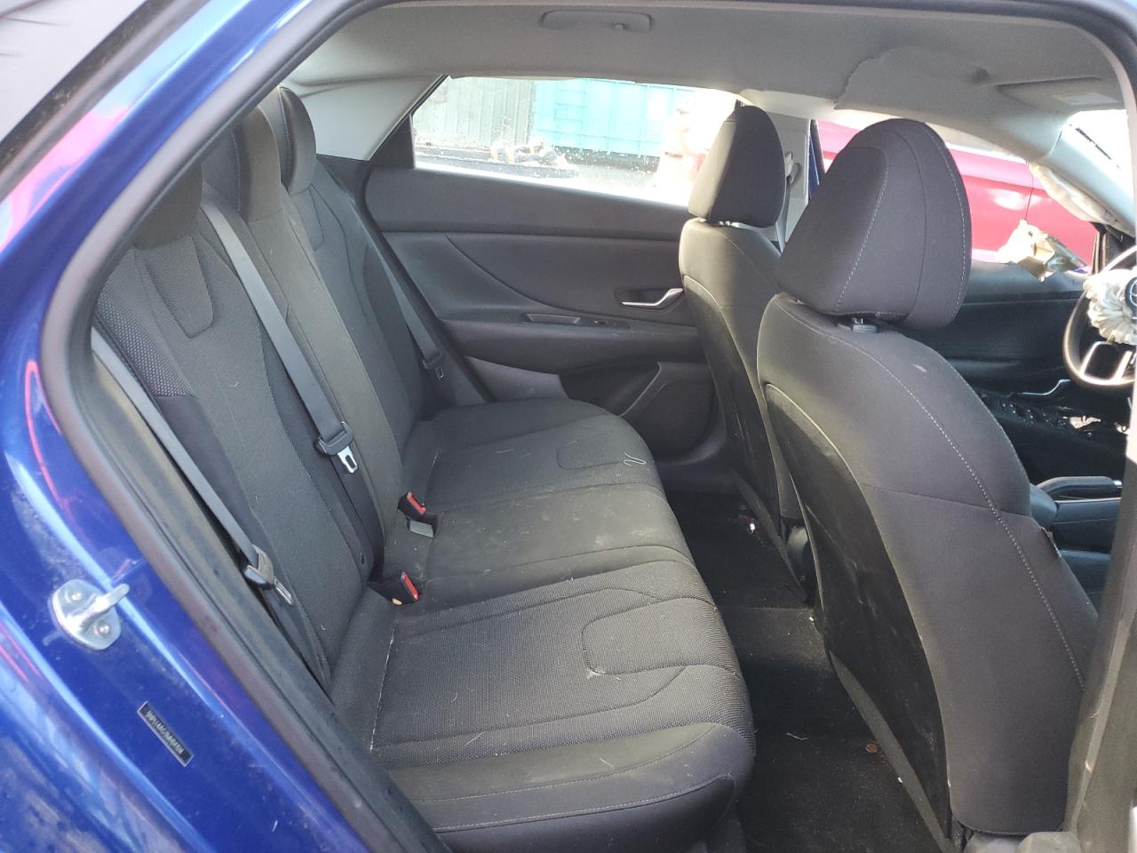 2021 Hyundai Elantra - Image 10