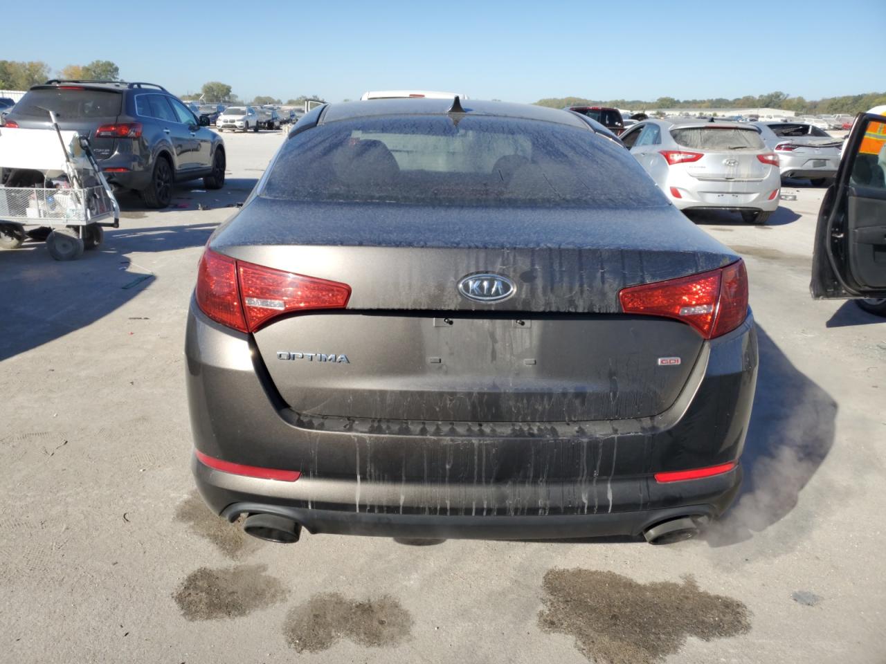 2011 Kia Optima Lx VIN: KNAGM4A70B5122012 Lot: 76250154