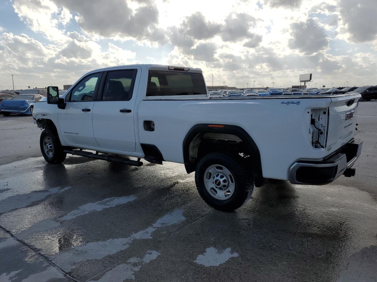 2021 GMC Sierra - Image 2