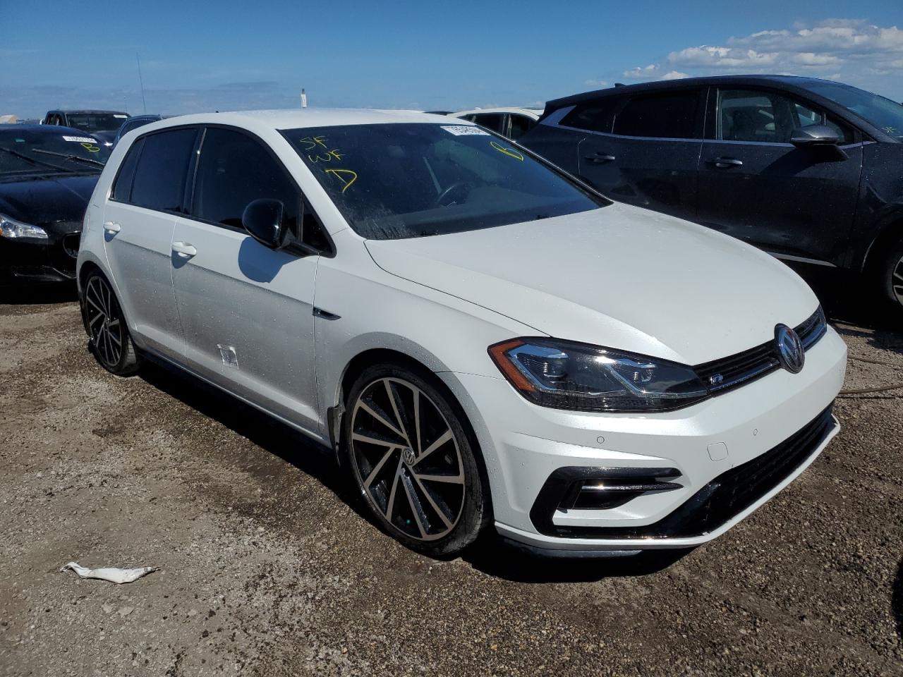 2019 Volkswagen Golf - Image 4