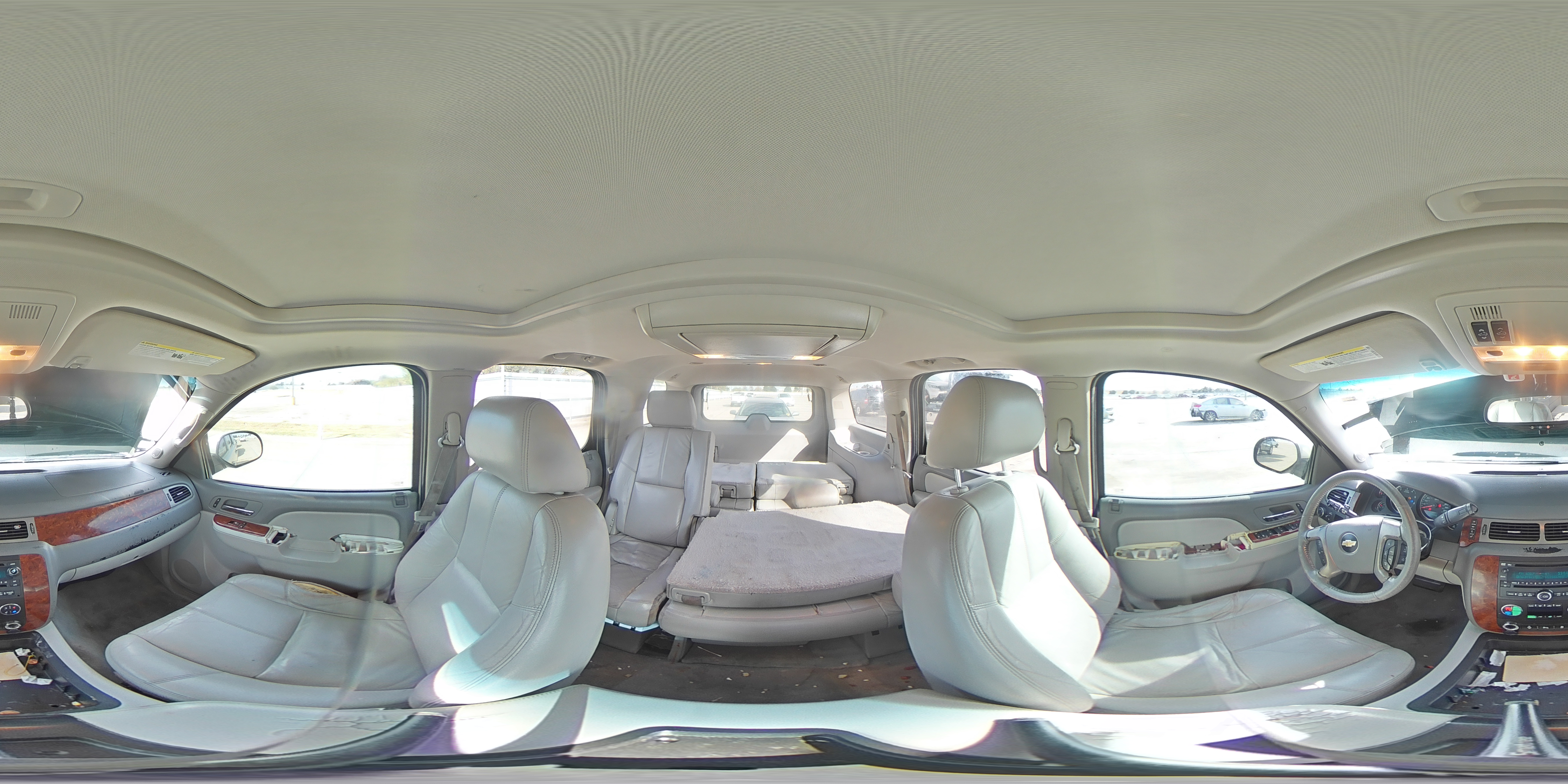 2013 Chevrolet Tahoe - Image 13