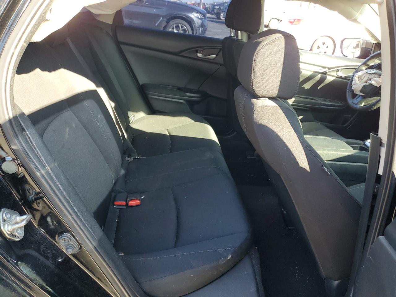 2018 Honda Civic - Image 10
