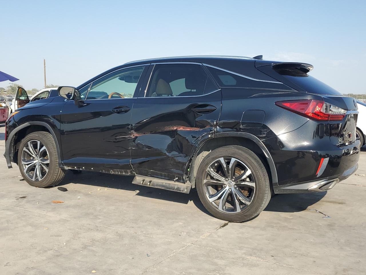 2017 Lexus RX - Image 2