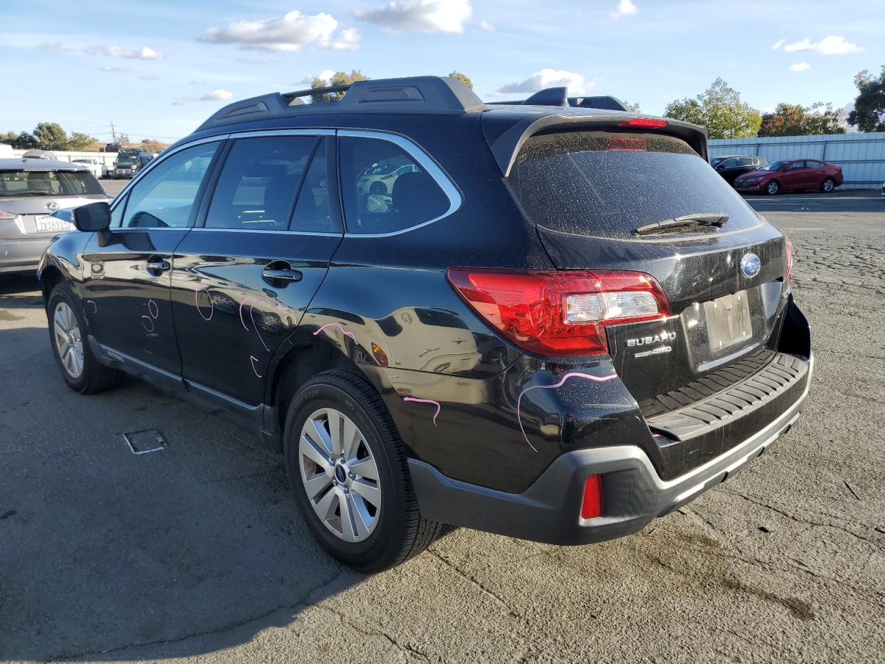 2018 Subaru Outback - Image 2