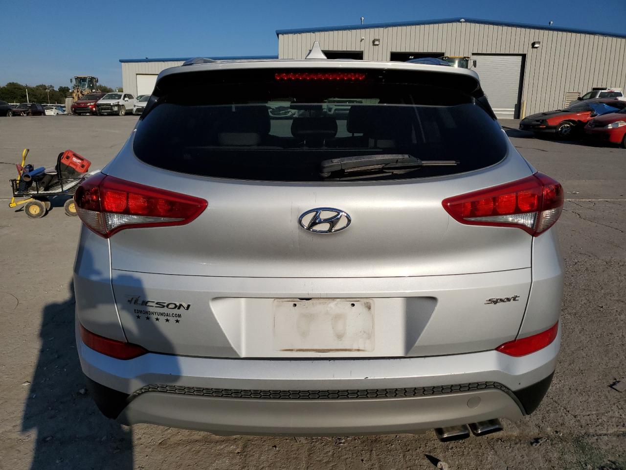 2018 Hyundai Tucson Sport VIN: KM8J33AL1JU765780 Lot: 76017914