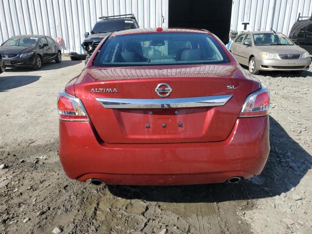  NISSAN ALTIMA 2015 Czerwony