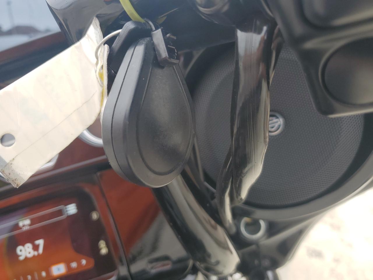 2022 Harley-Davidson Flhxst VIN: 1HD1ABL14NB657685 Lot: 74802174