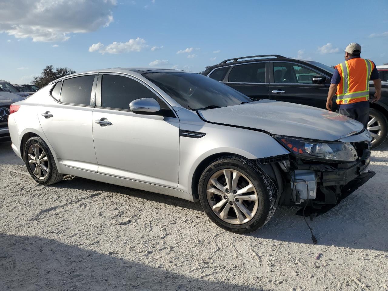 2013 Kia Optima - Image 4