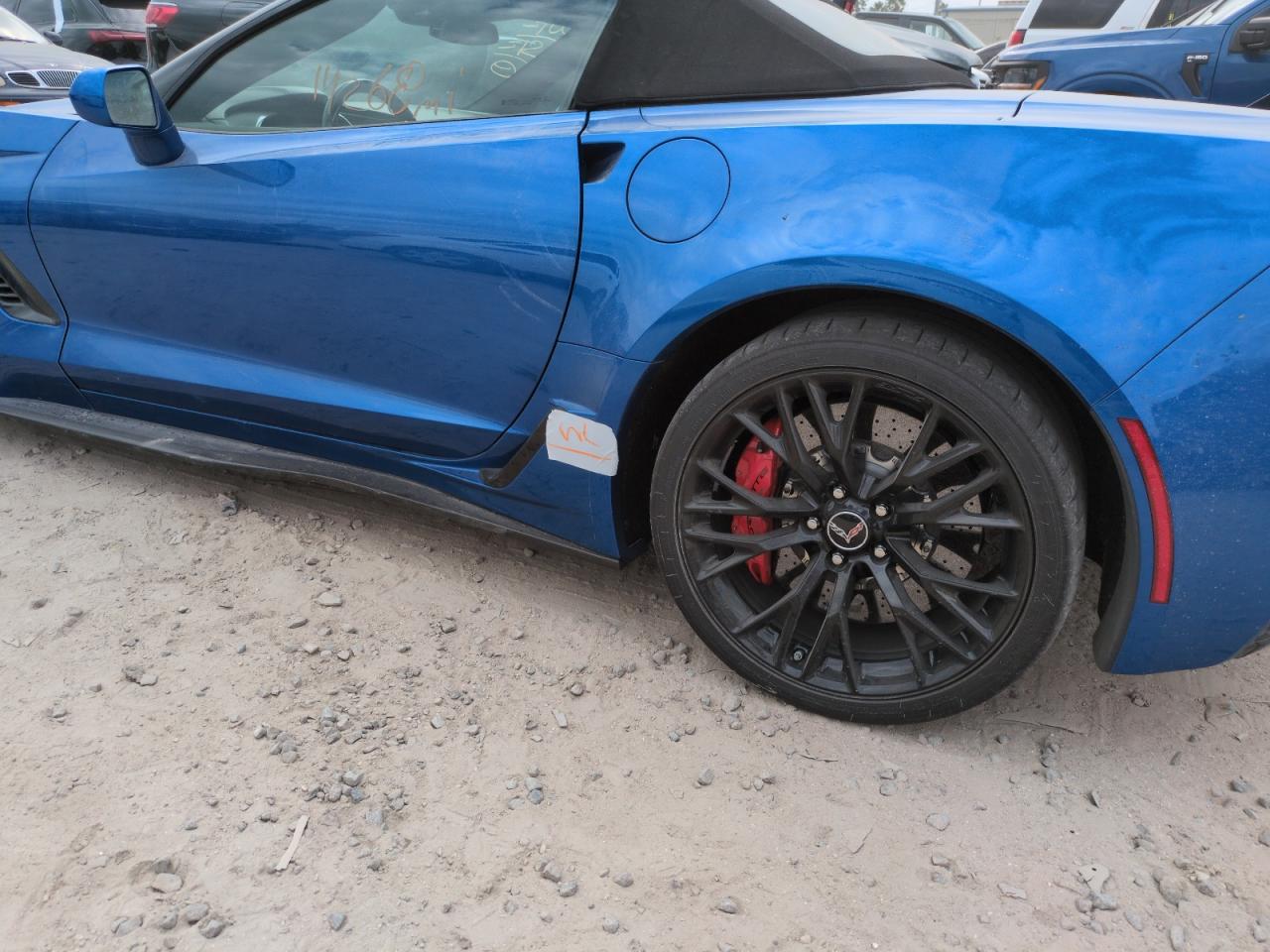 2015 Chevrolet Corvette - Image 12