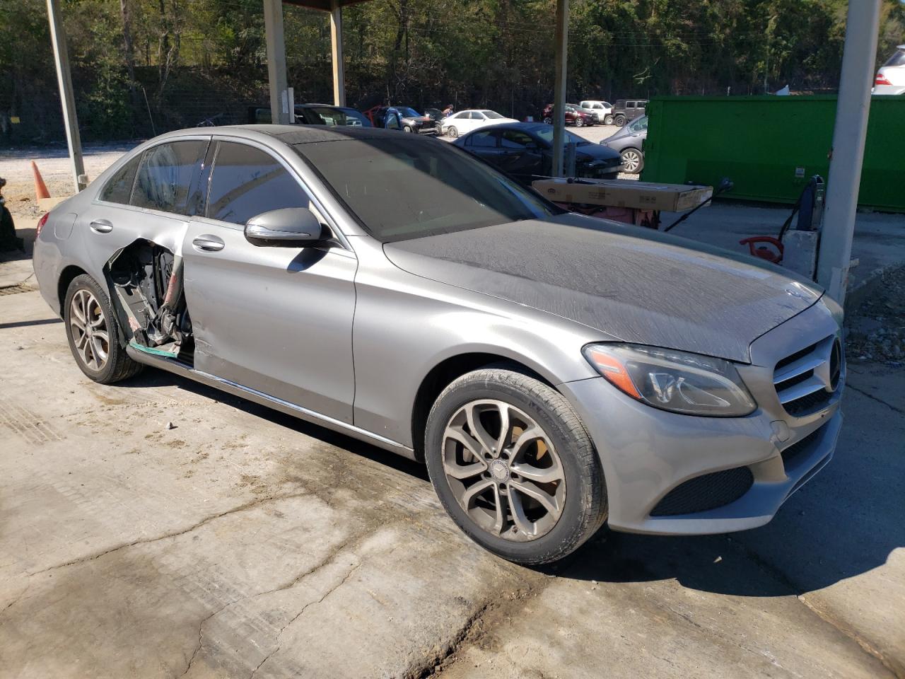 VIN 55SWF4KB2FU001285 2015 MERCEDES-BENZ C-CLASS no.4