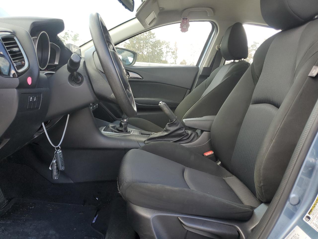 2014 Mazda 3 - Image 7
