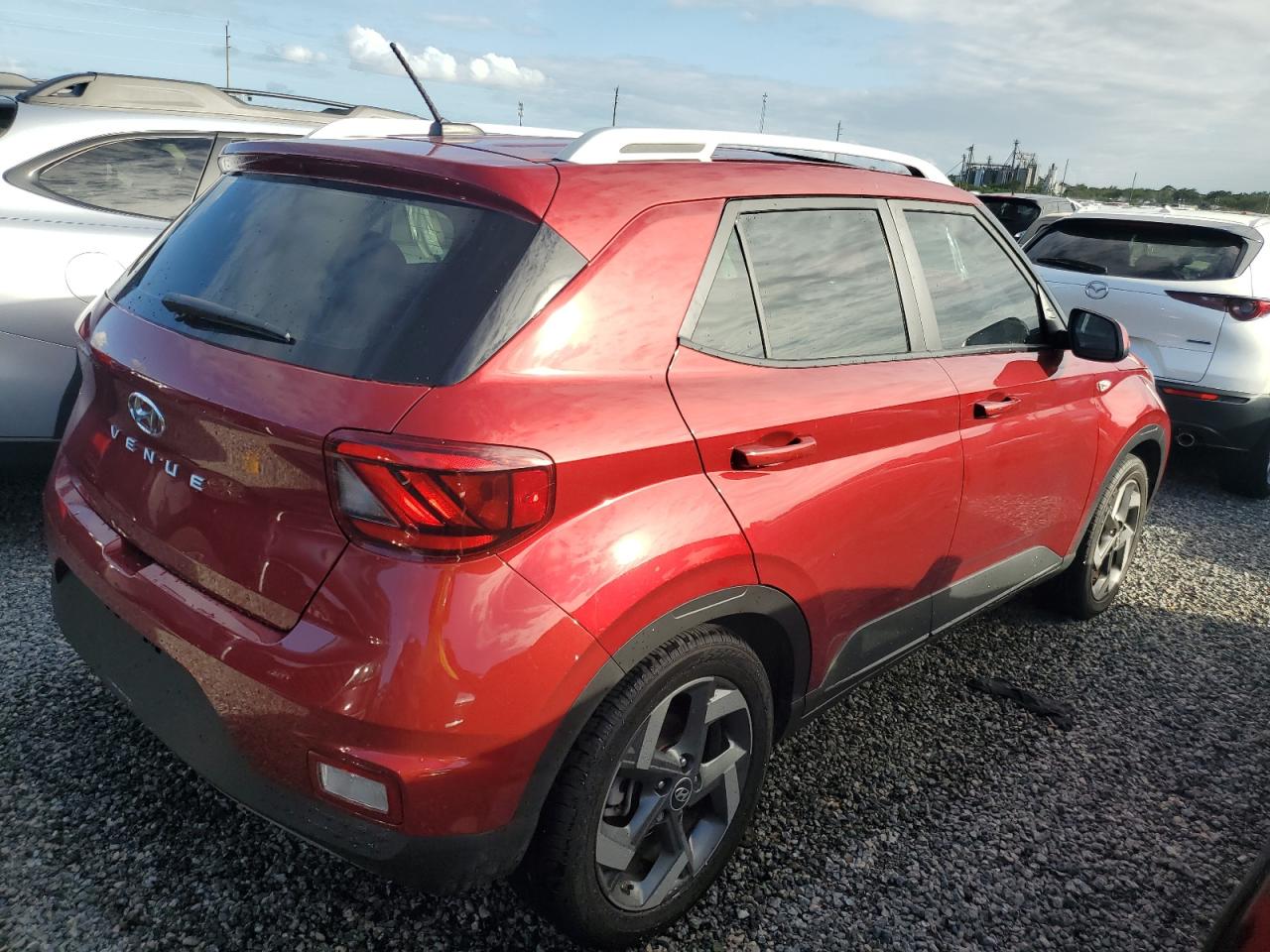 2024 Hyundai Venue - Image 3