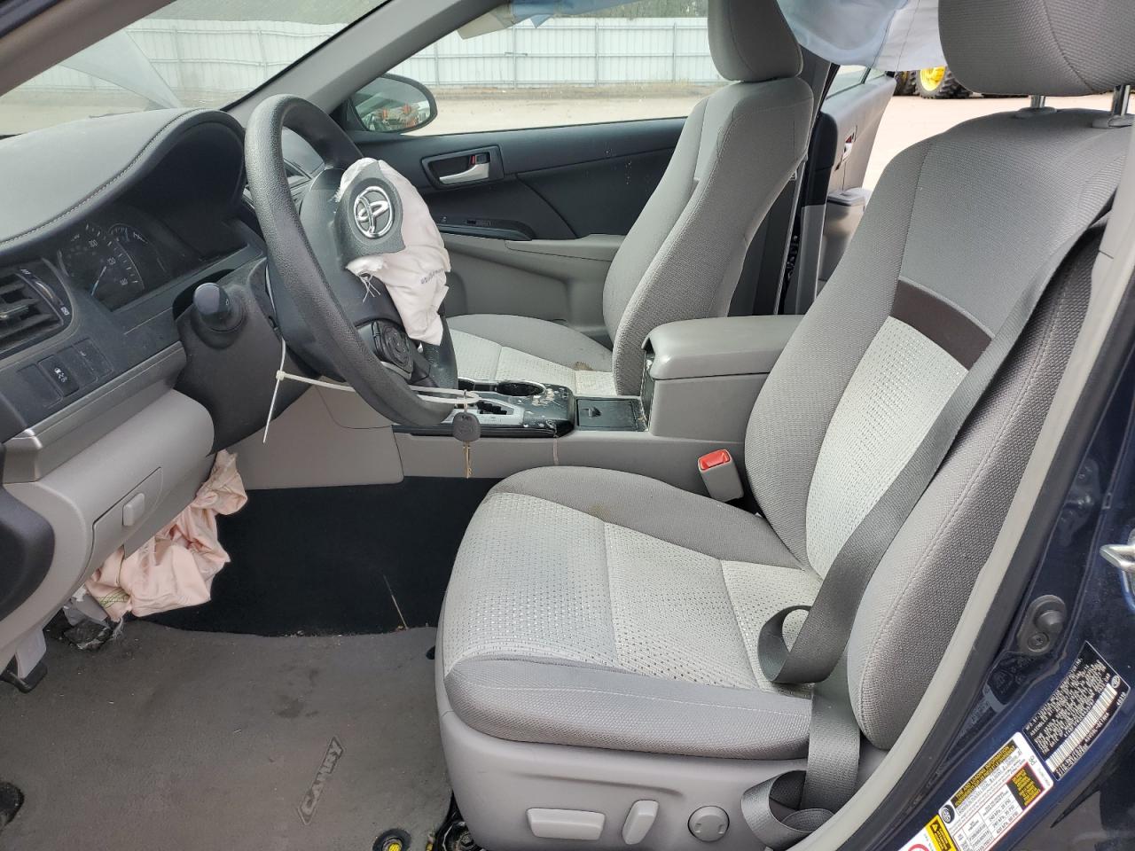 2014 Toyota Camry - Image 7