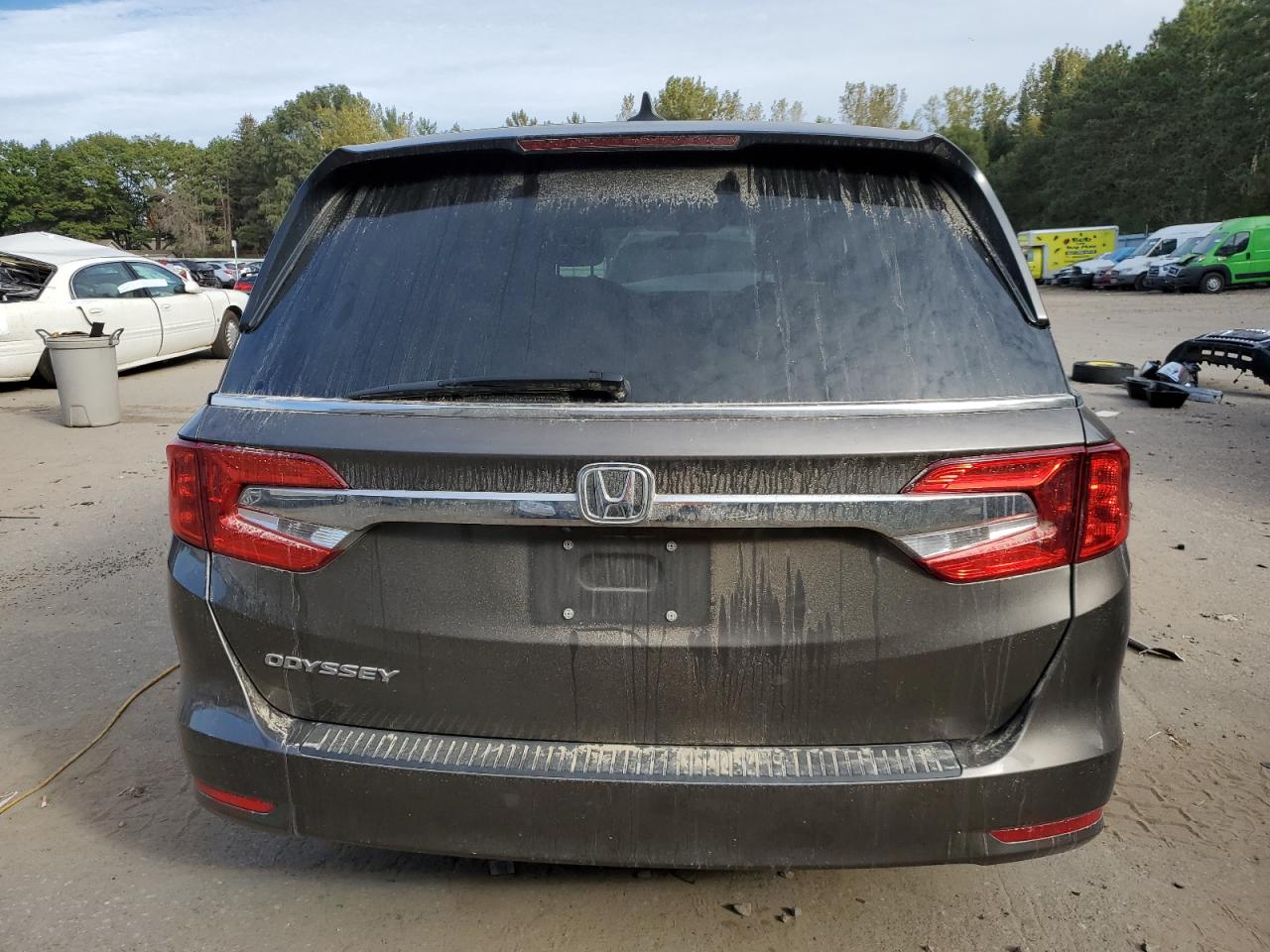 5FNRL6H73LB015536 2020 Honda Odyssey Exl