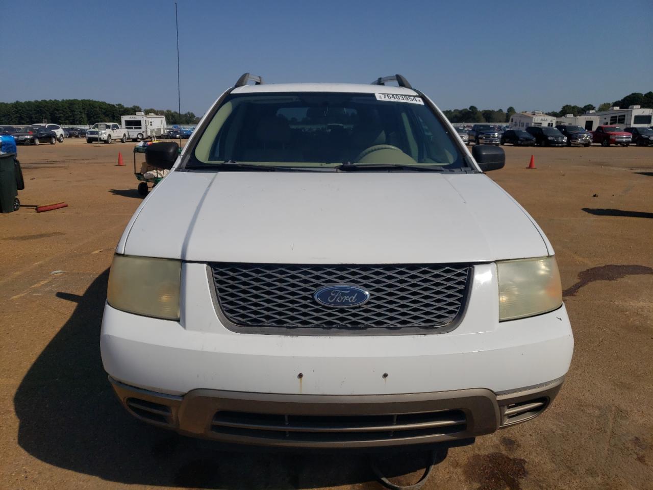 2005 Ford Freestyle - Image 5