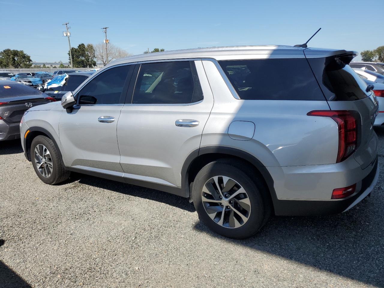 2021 Hyundai Palisade - Image 2