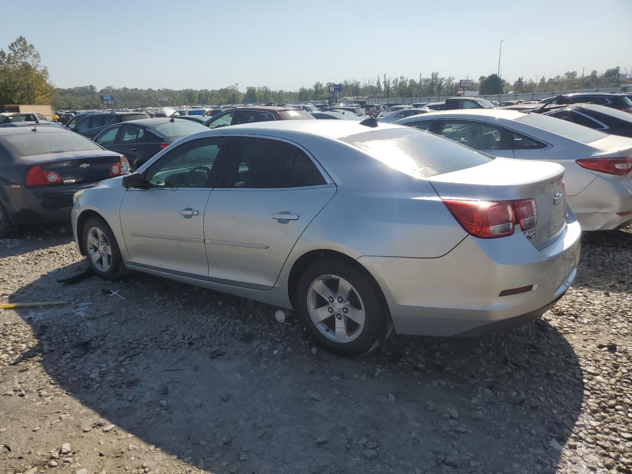2014 Chevrolet Malibu - Image 2
