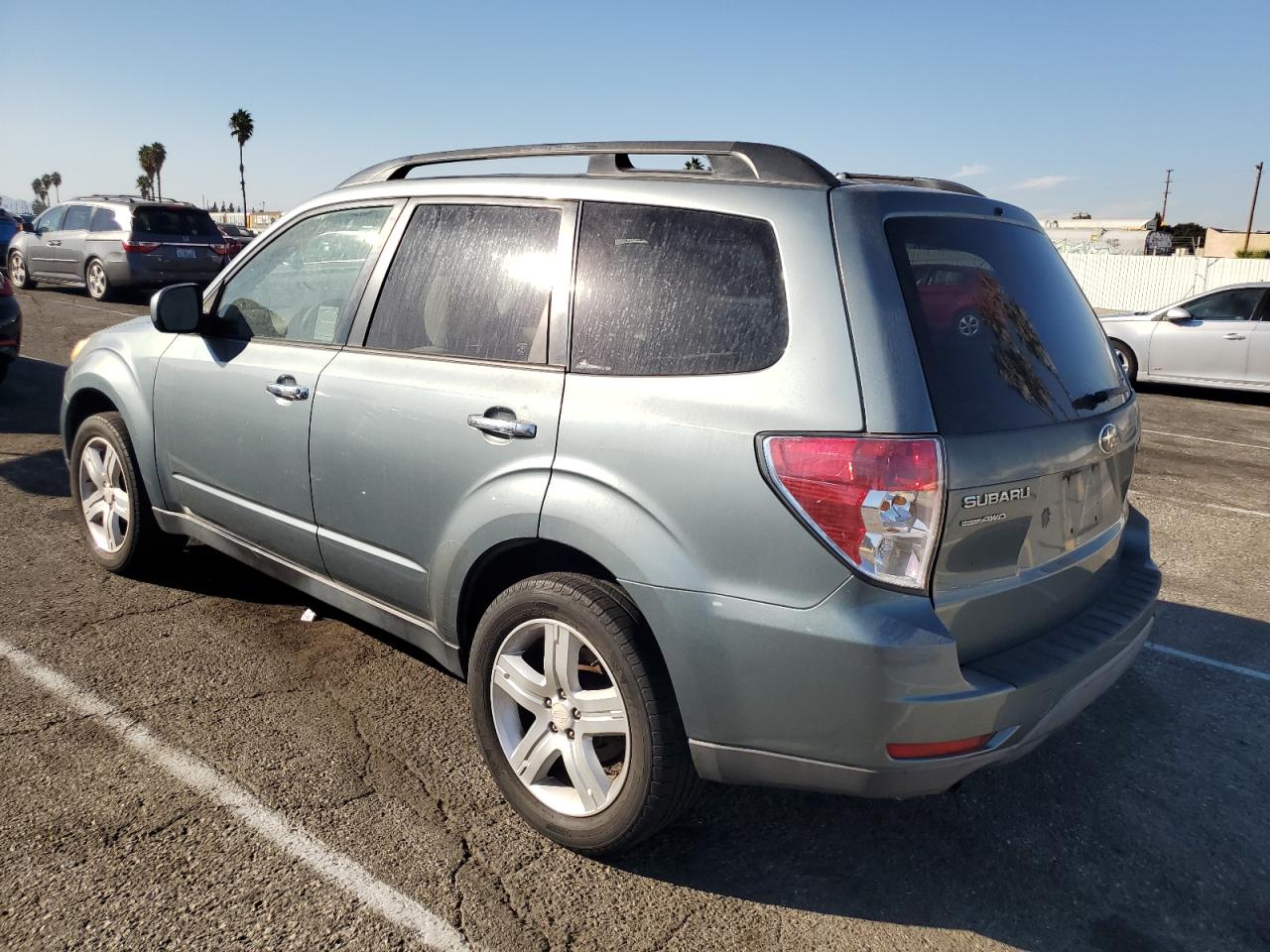 2010 Subaru Forester - Image 2