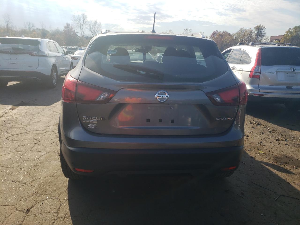 2019 Nissan Rogue - Image 6