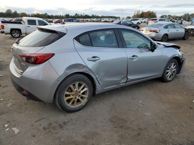  MAZDA 3 2016 Сріблястий