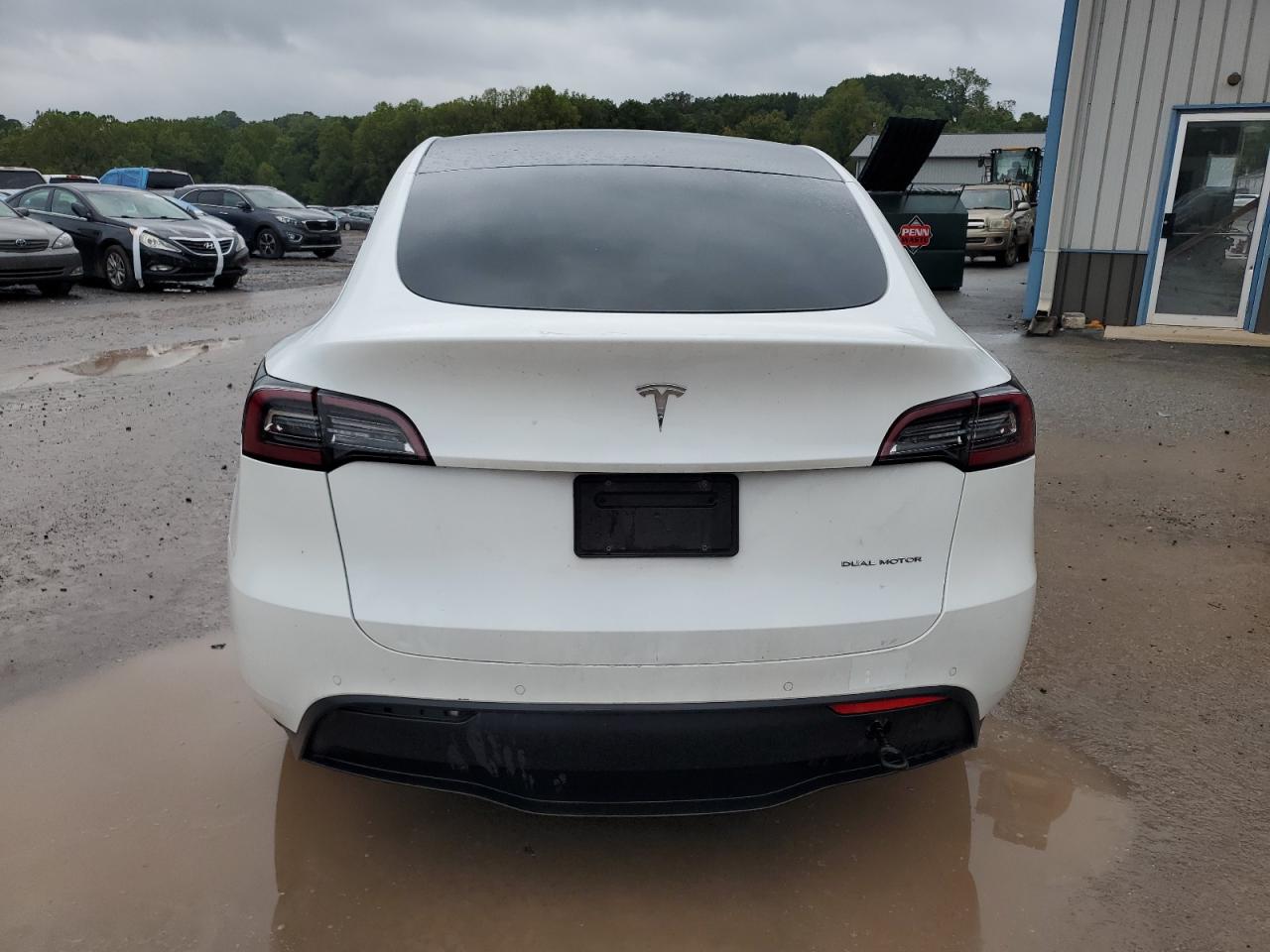 2020 Tesla Model Y VIN: 5YJYGDEE0LF017011 Lot: 73702894